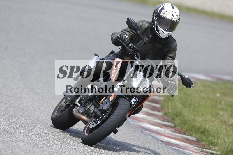 Archiv-2025/09 22.04.2025 Cornu Master School ADR/gruen-vert/43